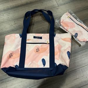 Logan and lenora beach tote and toiletry pouch